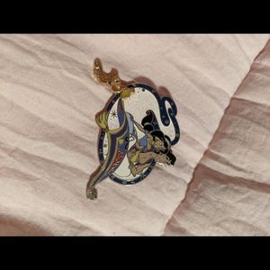 Aladdin Disney trading pin